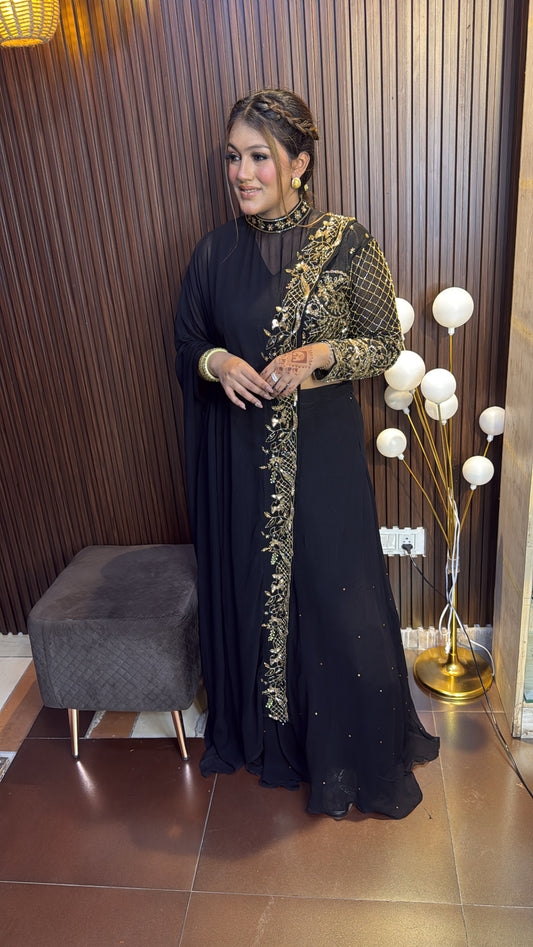 SHRADDHA KAPOOR SKIRT OUTFIT