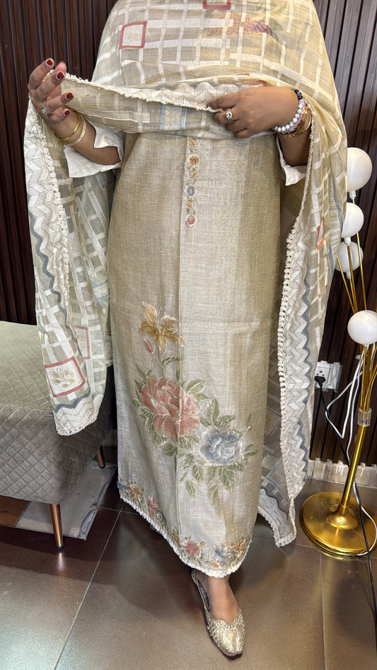 UNSTITCHED - Beige