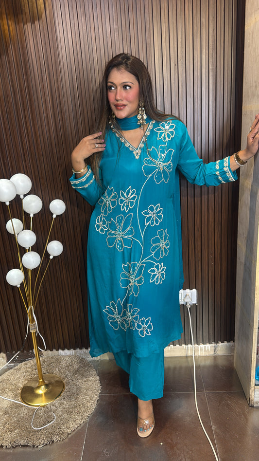 NEW TEAL PEARL LONG SUIT