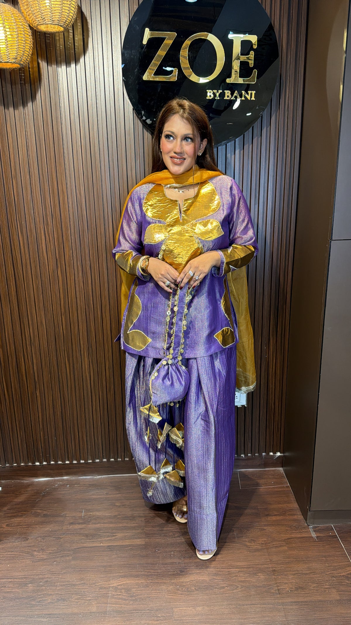 GOLDEN PATCH SHIMMER FESTIVE SUIT