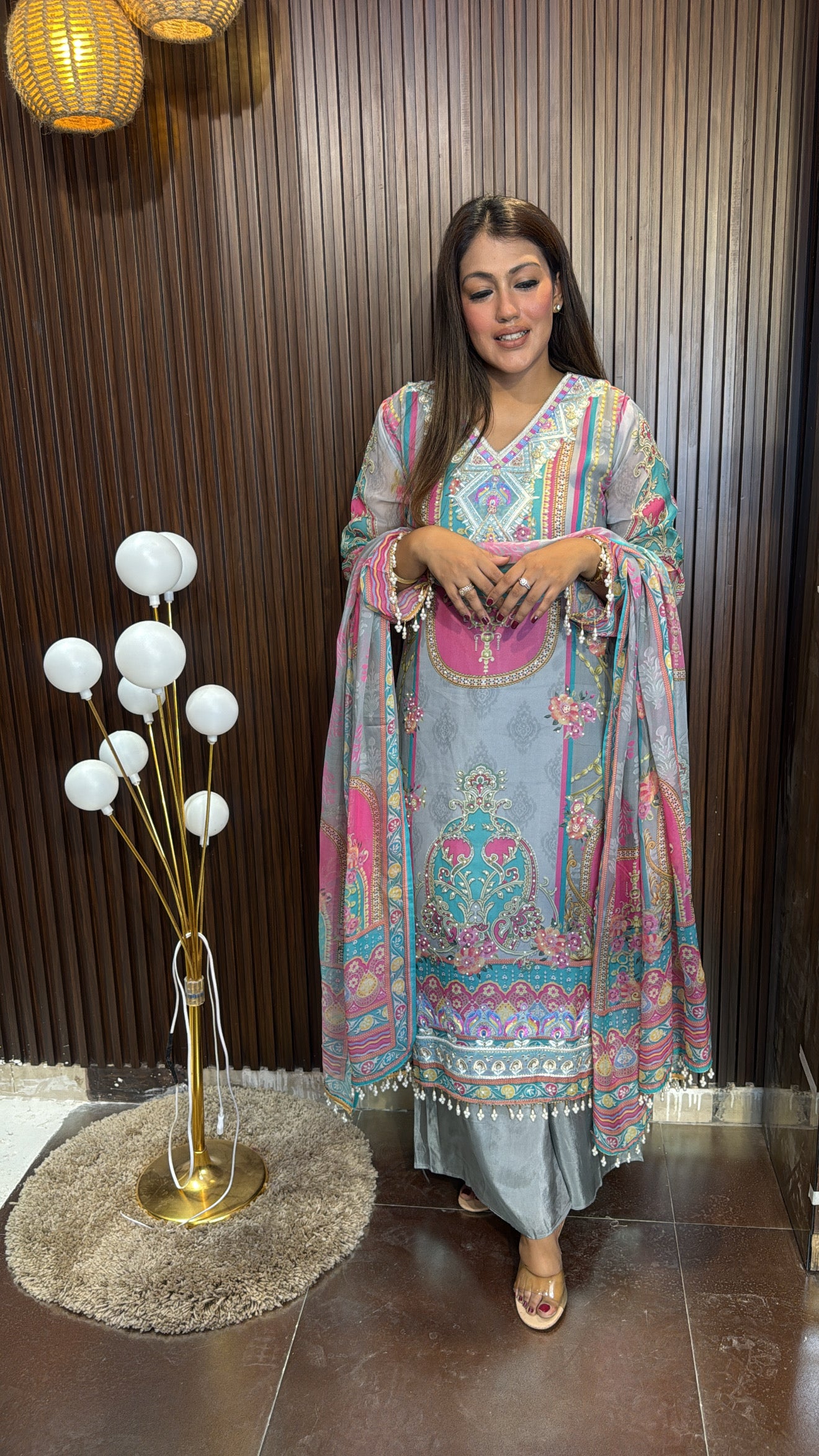 PAKISTANI STYLE DIGITAL PRINT SUIT