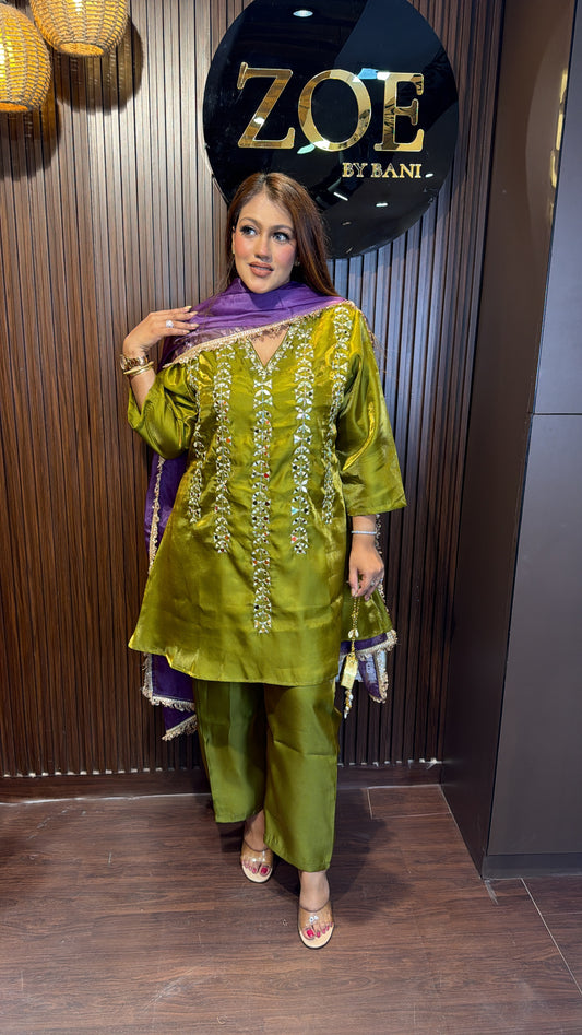 NOOR- Mirror peplum contrast suit