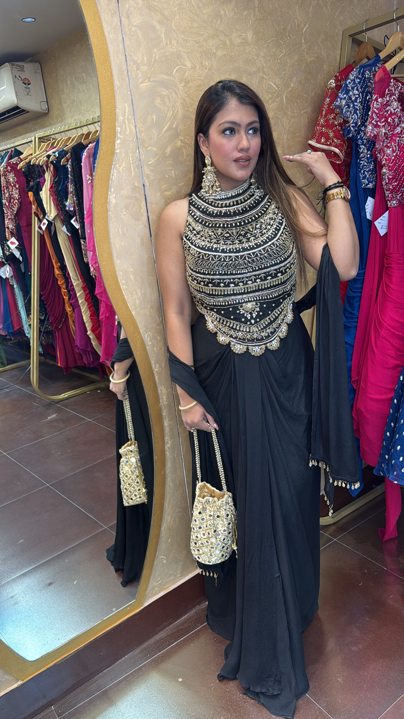 BLACK COCKTAIL INDOWESTERN OUTFIT